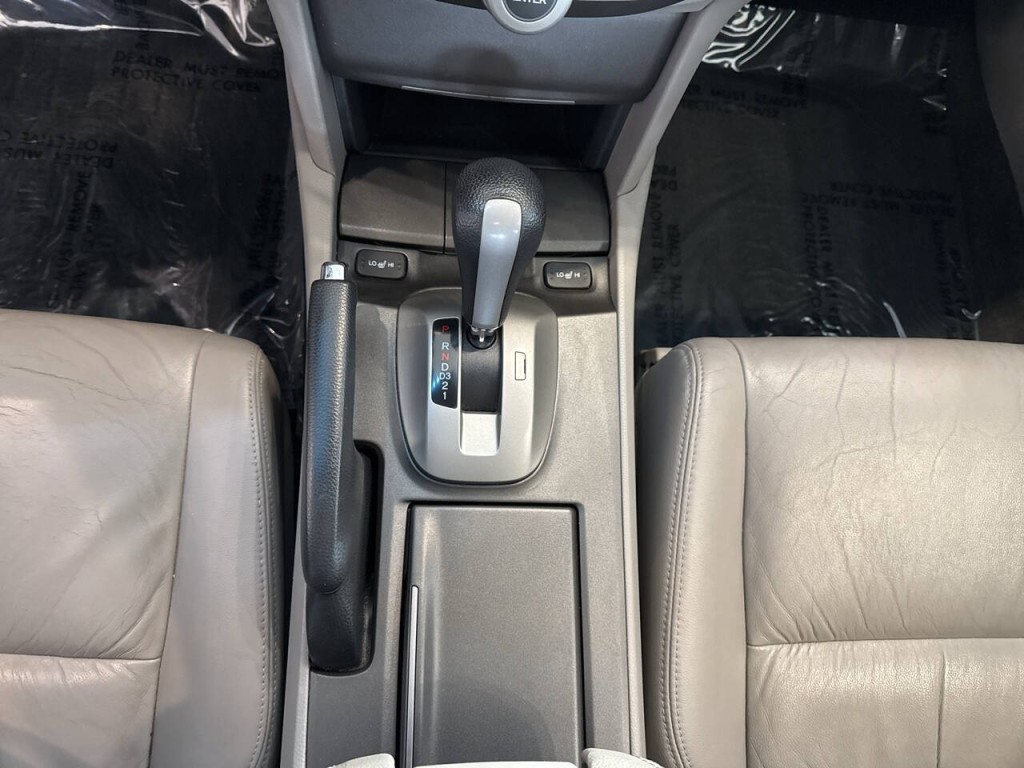 2011 Honda Accord Image 24
