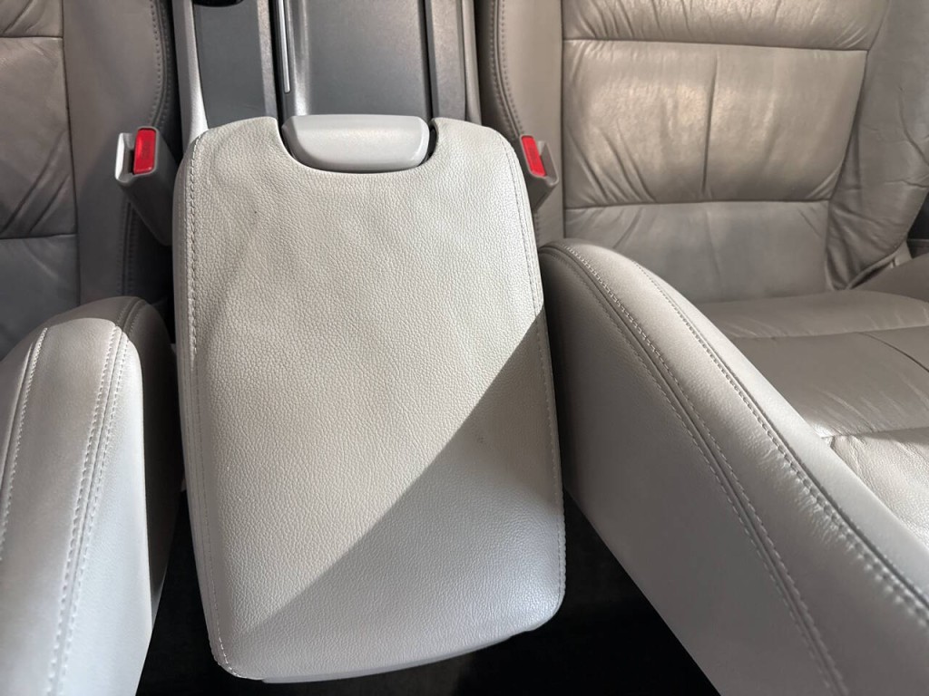 2011 Honda Accord Image 25