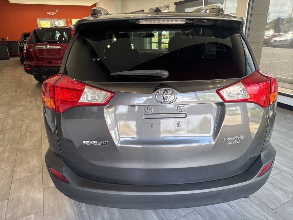 2013 Toyota Rav4 Image 15
