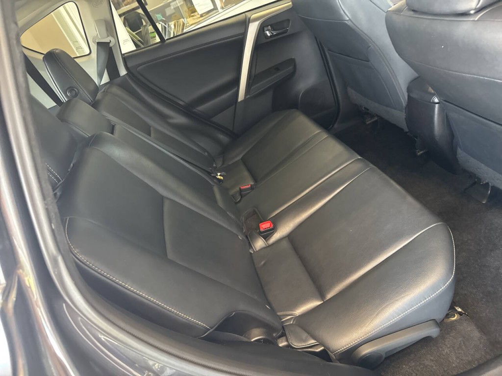 2013 Toyota Rav4 Image 30
