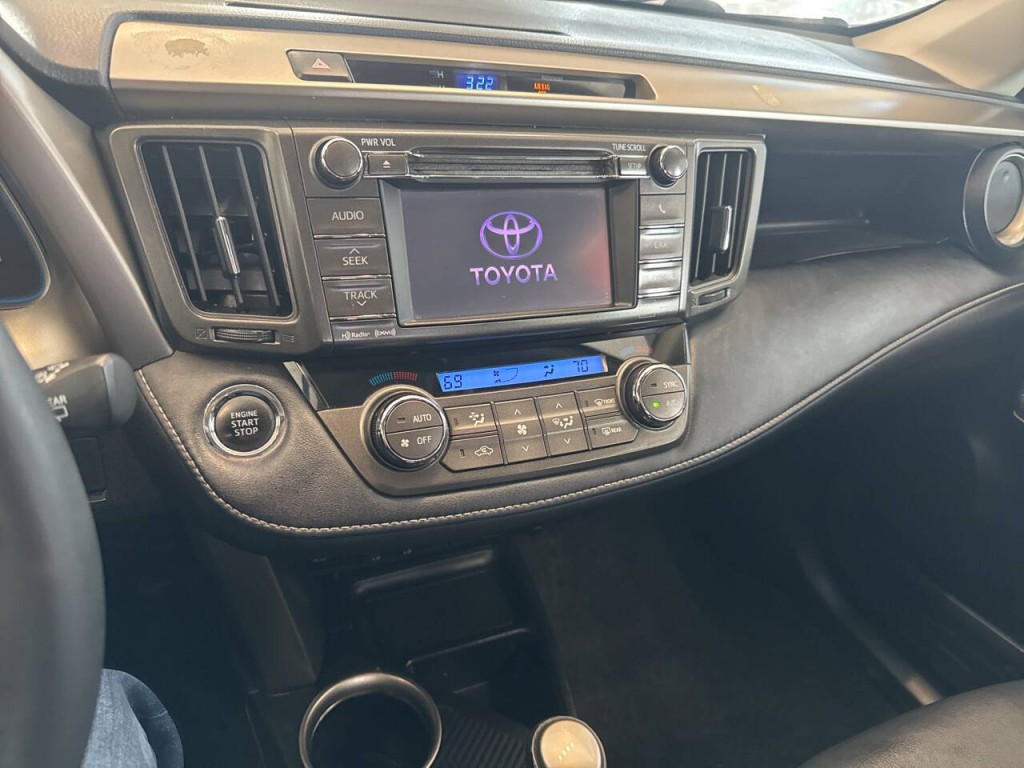 2013 Toyota Rav4 Image 32