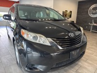 Image for 2014 Toyota Sienna LE 8 Passenger ID: 6877431