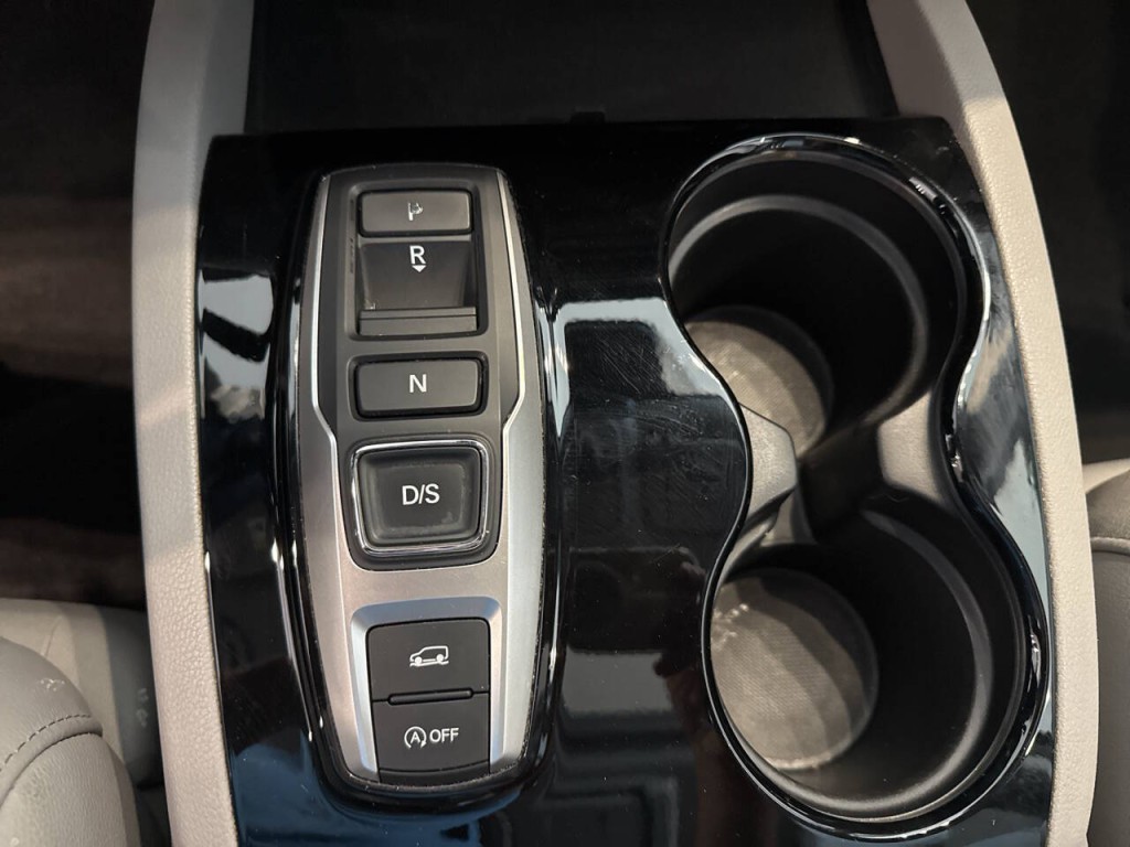 2018 Honda Pilot Image 23