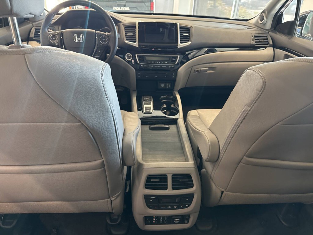 2018 Honda Pilot Image 29