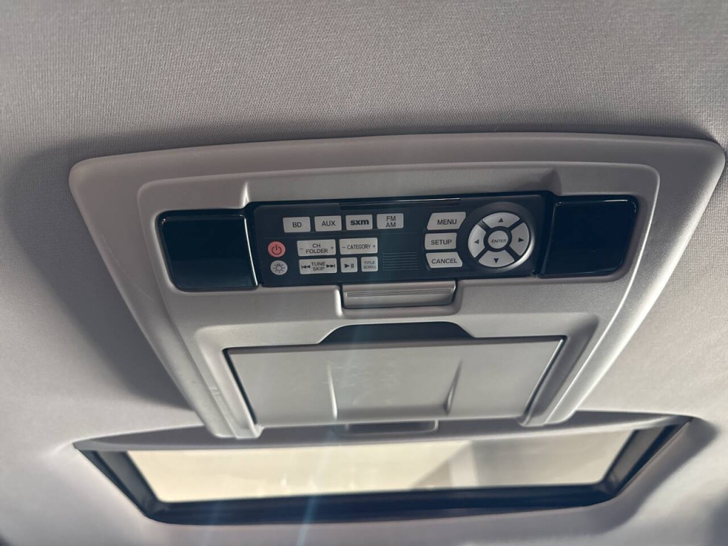2018 Honda Pilot Image 31