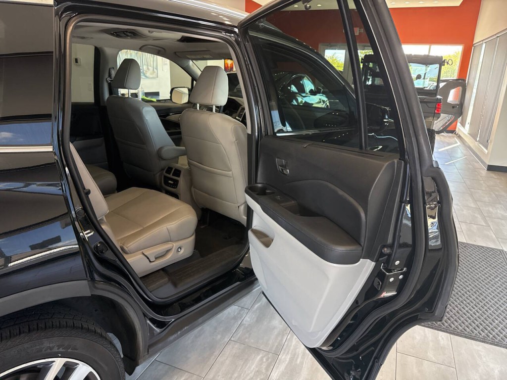 2018 Honda Pilot Image 41
