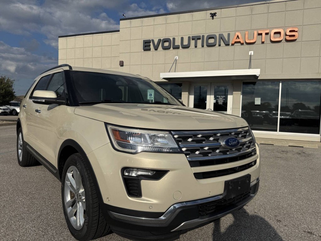 2018 Ford Explorer Image 1
