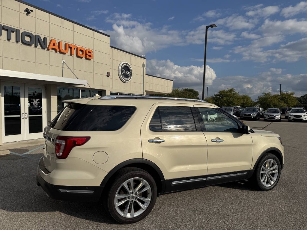2018 Ford Explorer Image 5