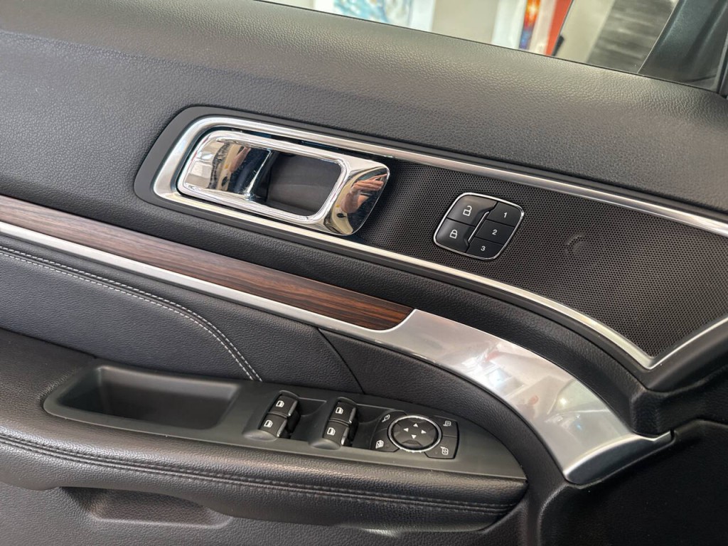 2018 Ford Explorer Image 47