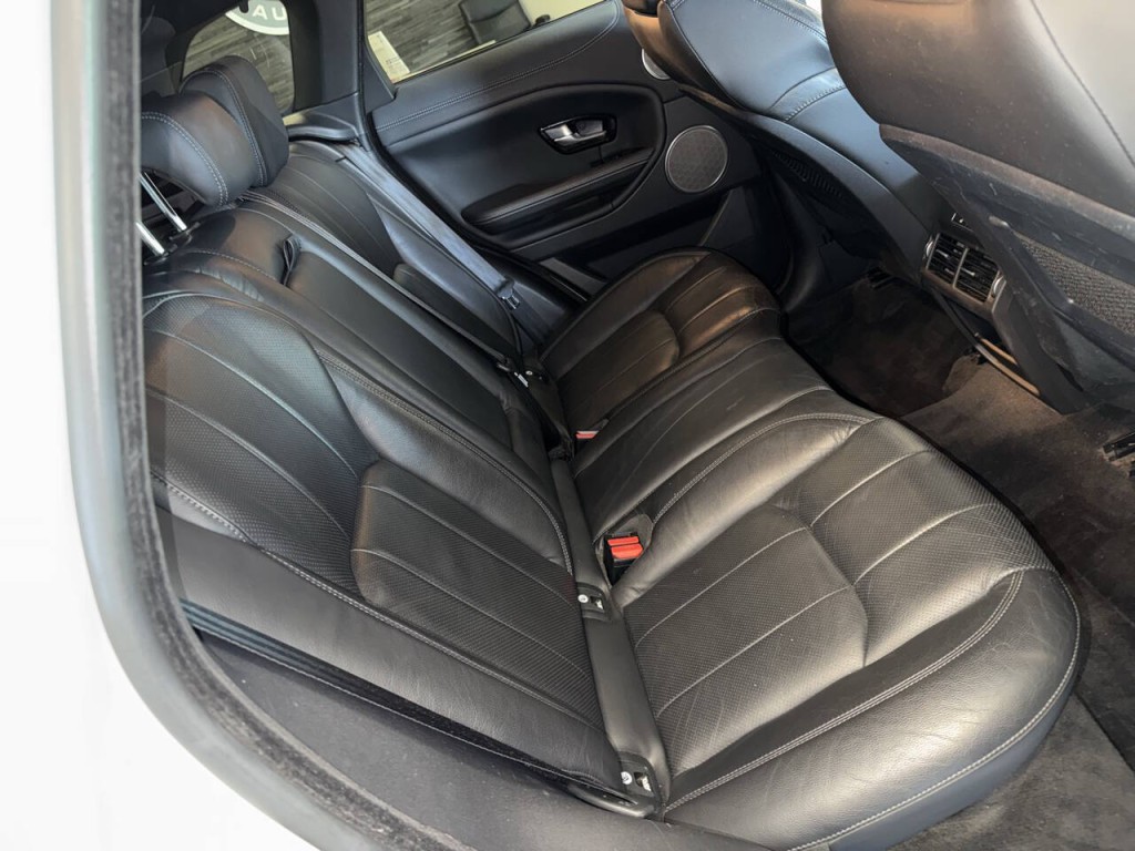 2019 Land Rover Range Rover Evoque Image 17