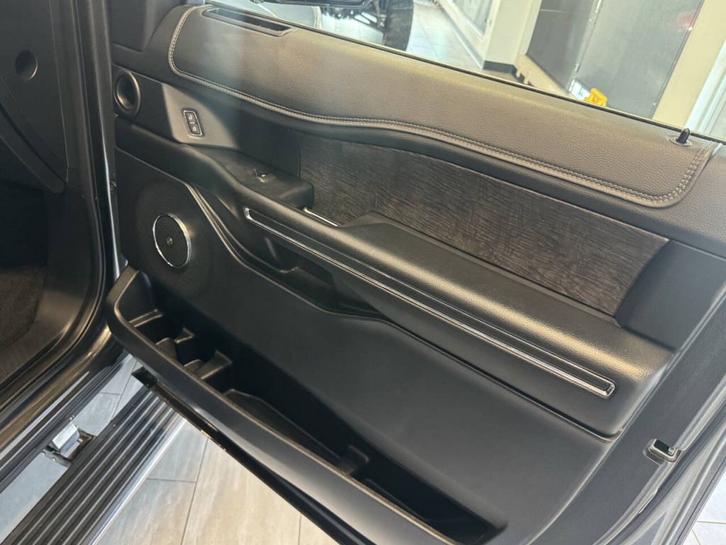 2020 Ford Expedition Image 18