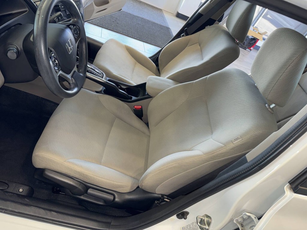 2013 Honda Civic Image 18