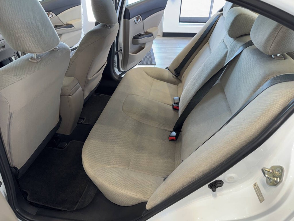 2013 Honda Civic Image 22