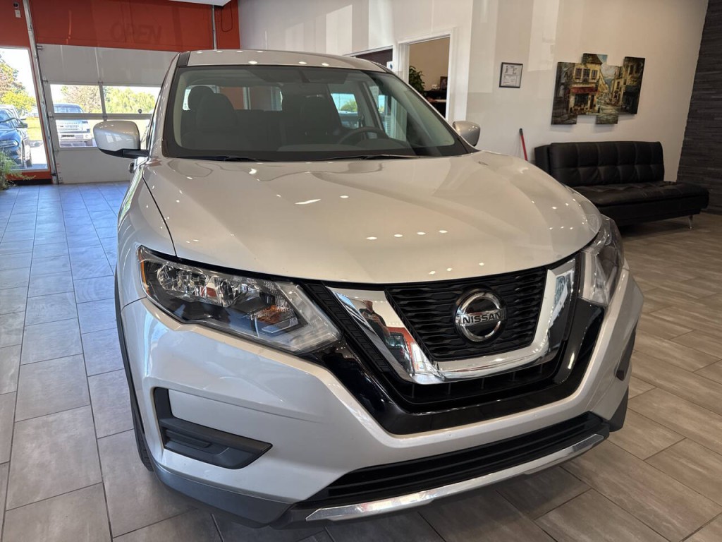 2018 Nissan Rogue Image 5