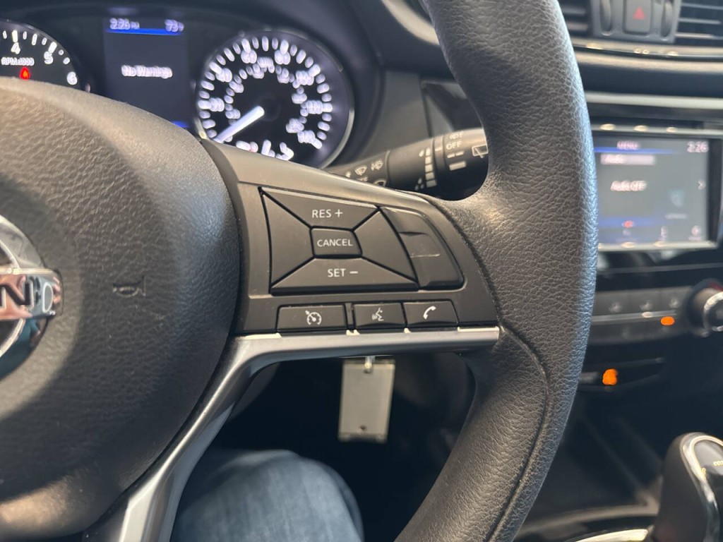 2018 Nissan Rogue Image 34