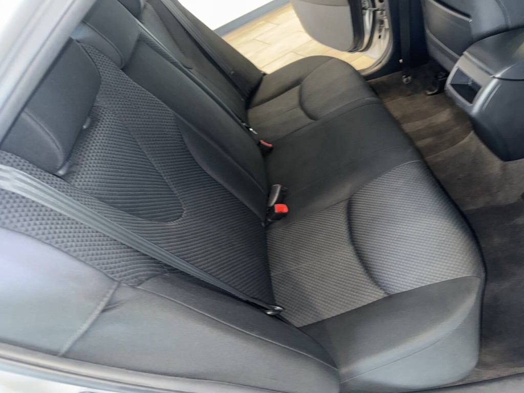 2010 Toyota Camry Image 24