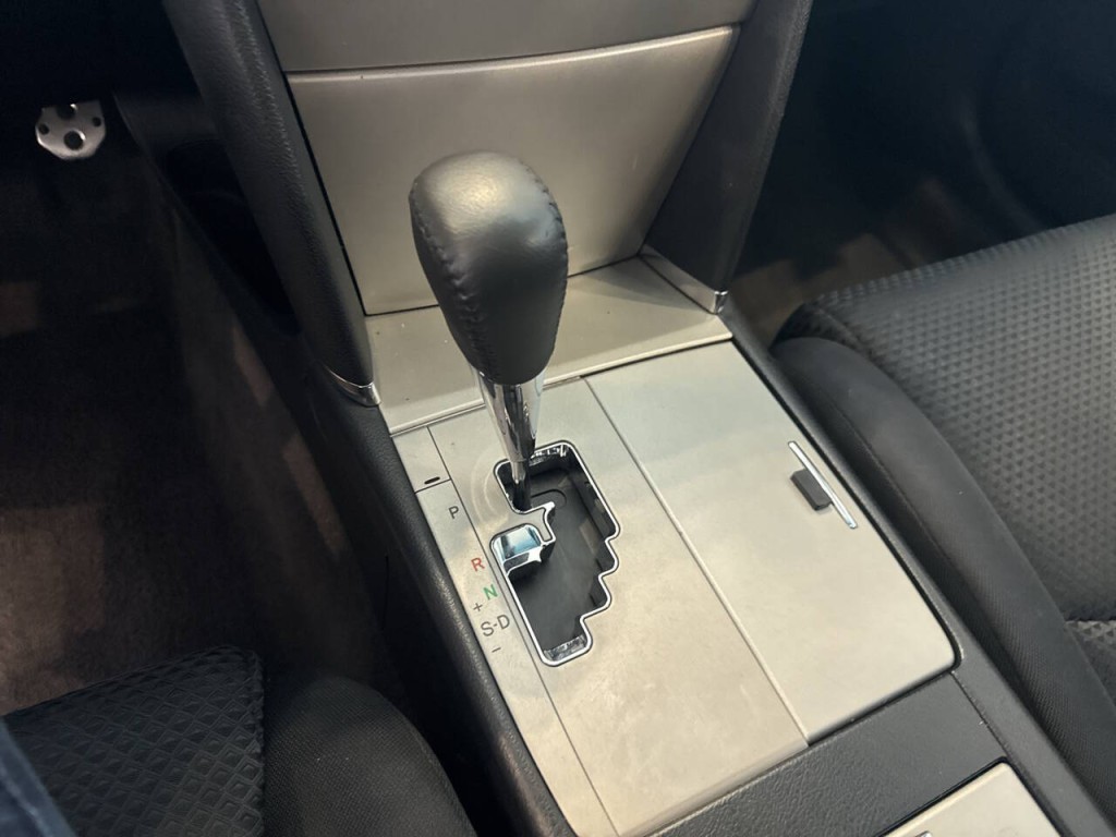 2010 Toyota Camry Image 29
