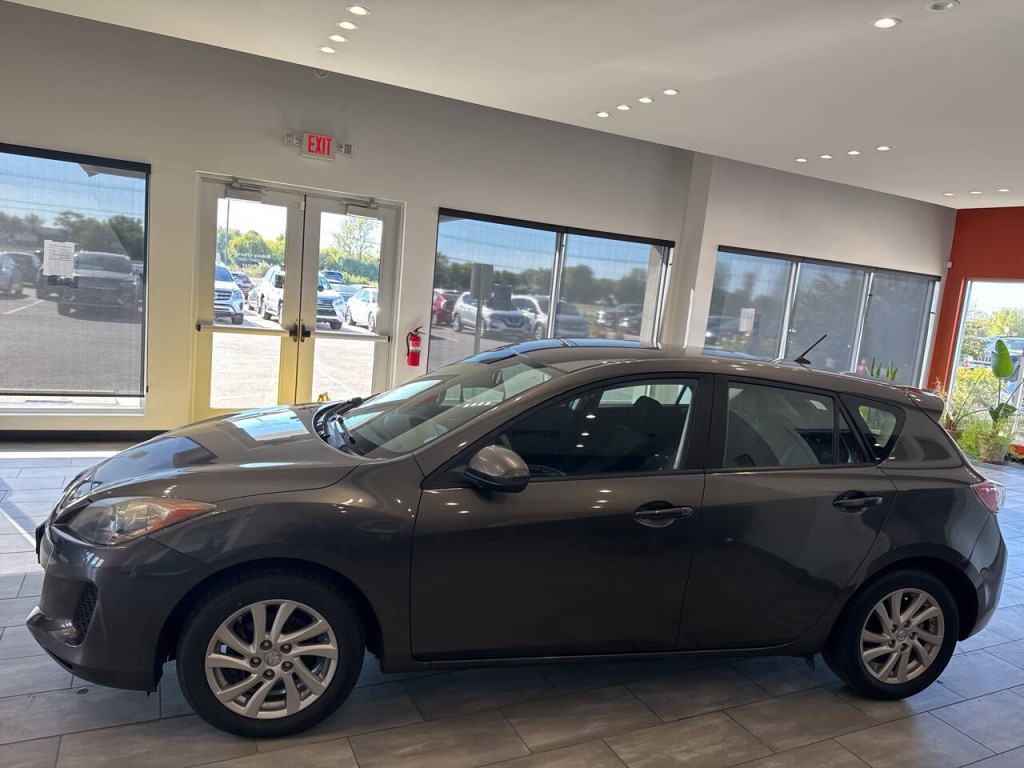 2012 Mazda Mazda3 Image 11