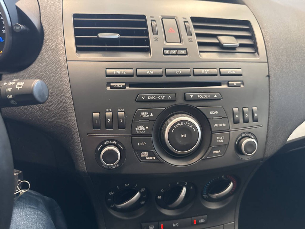 2012 Mazda Mazda3 Image 29