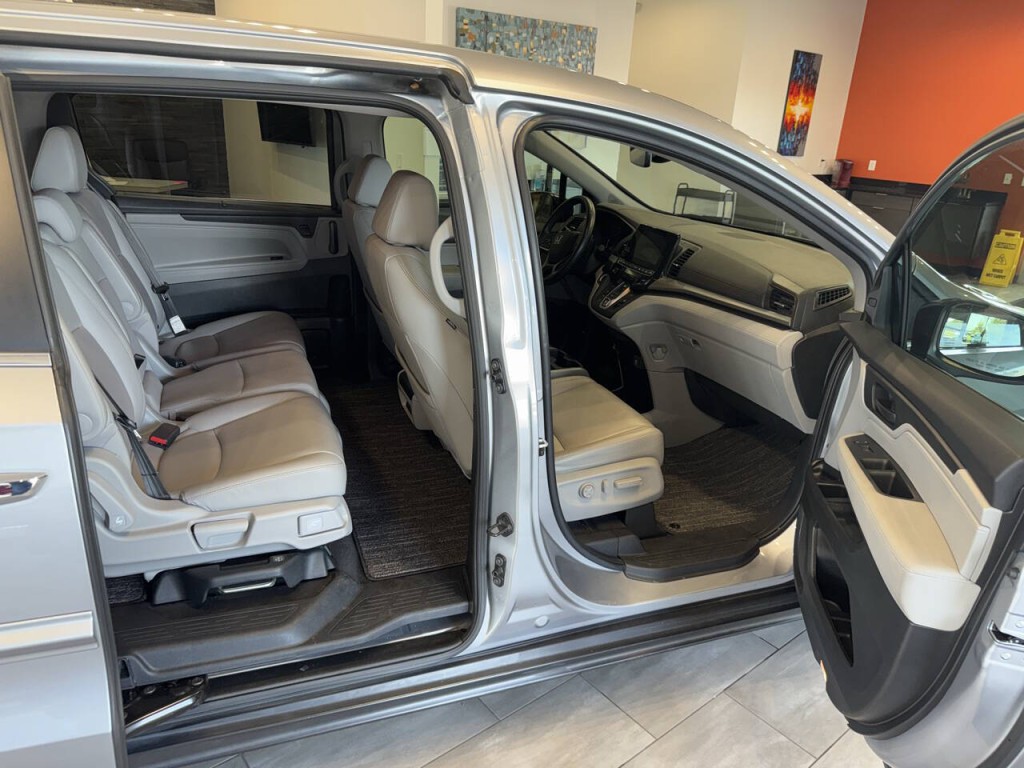 2022 Honda Odyssey Image 18