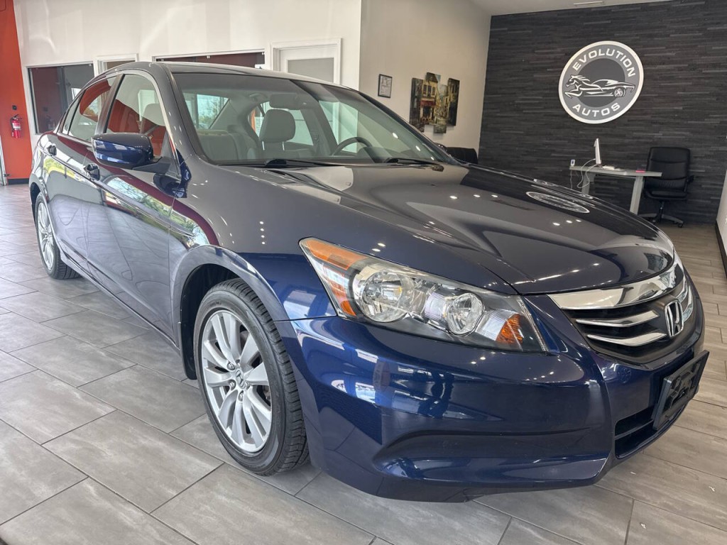 2012 Honda Accord Image 2