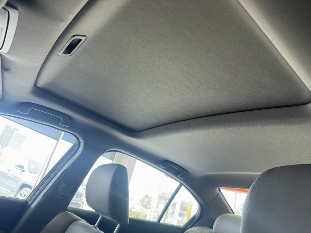 2012 Honda Accord Image 27