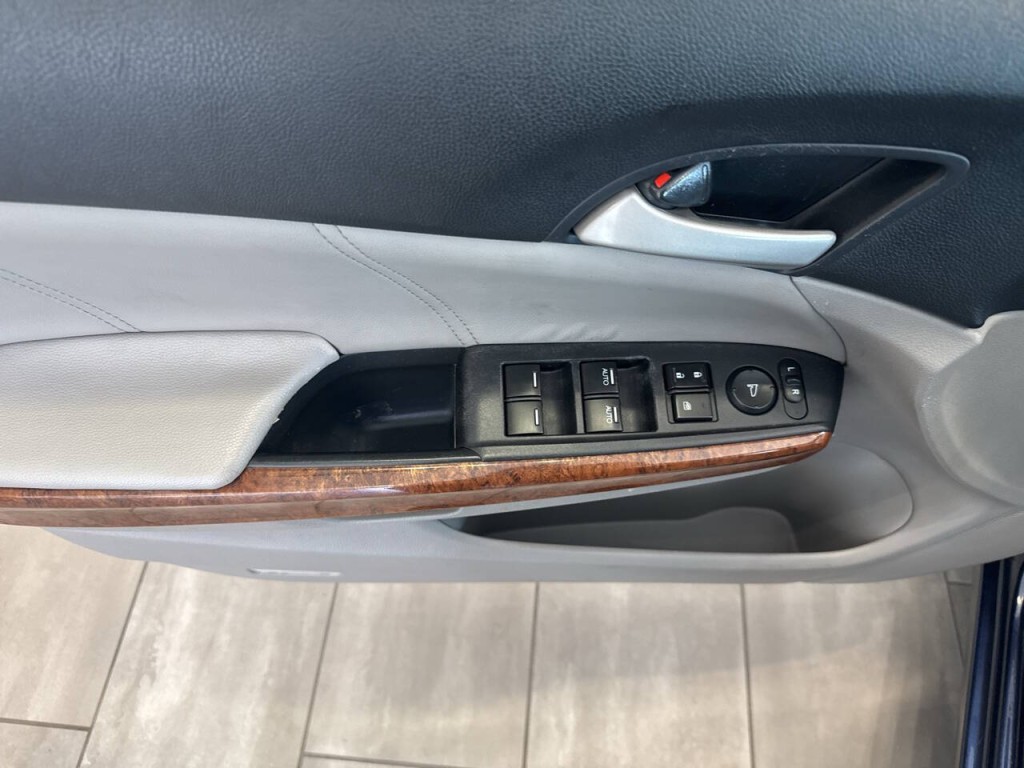 2012 Honda Accord Image 28