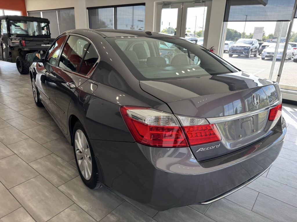 2014 Honda Accord Image 14