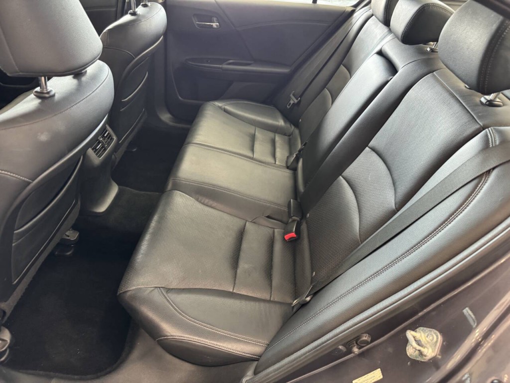 2014 Honda Accord Image 33