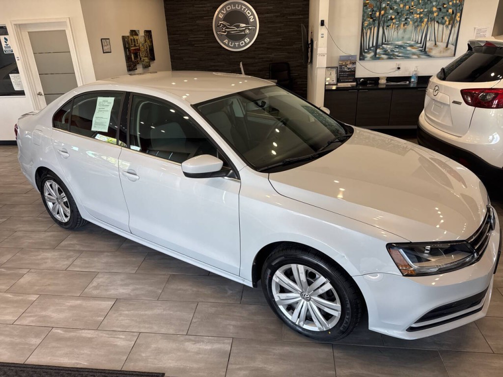 2017 Volkswagen Jetta Image 5