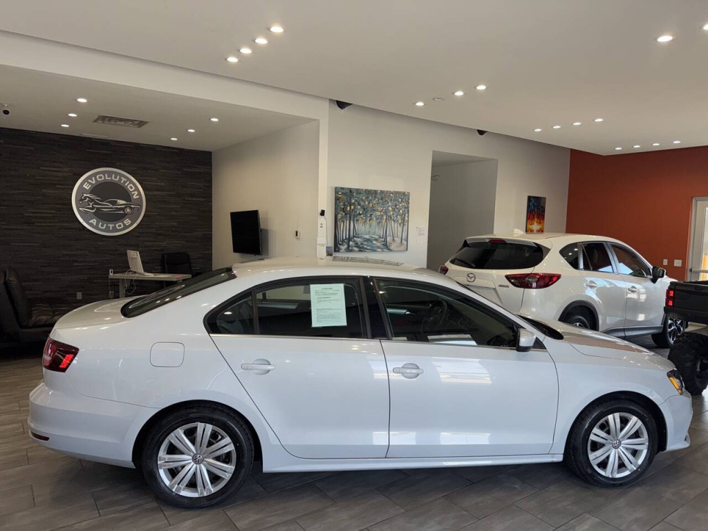 2017 Volkswagen Jetta Image 8