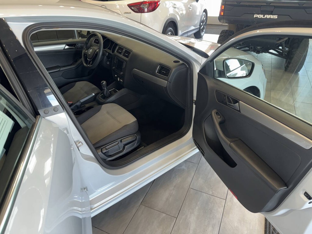 2017 Volkswagen Jetta Image 19