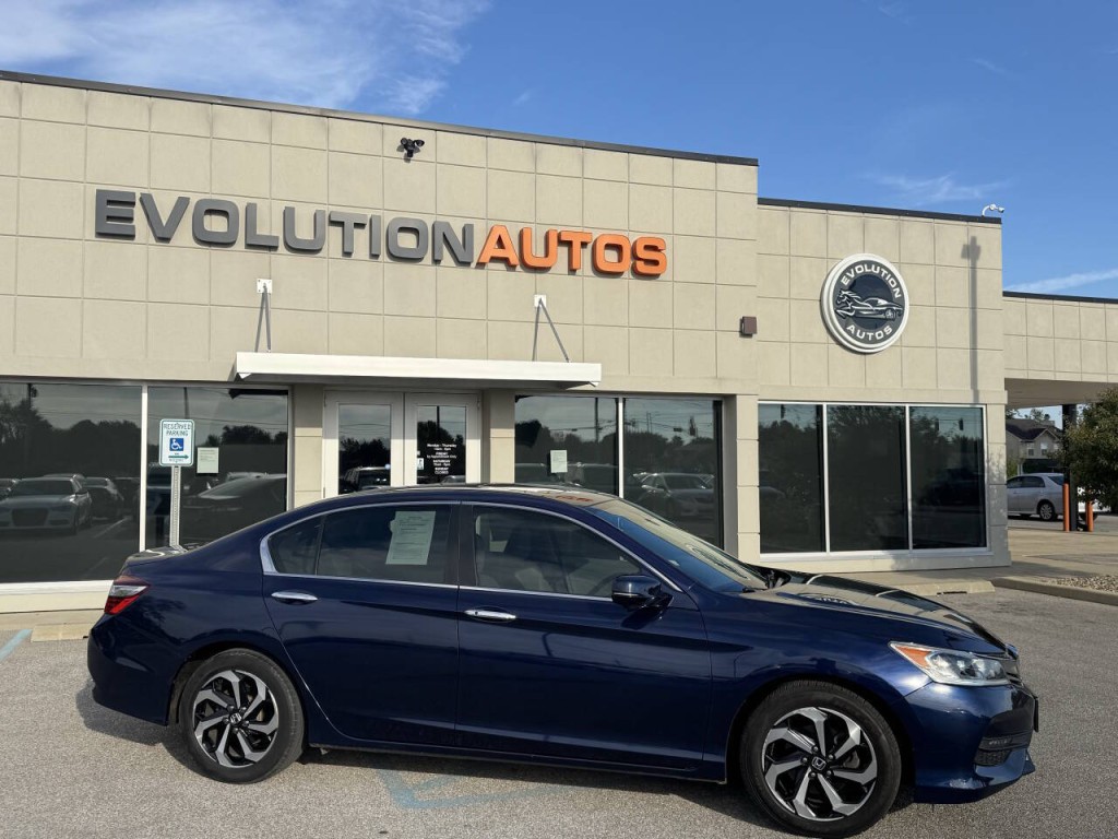 2017 Honda Accord Image 3
