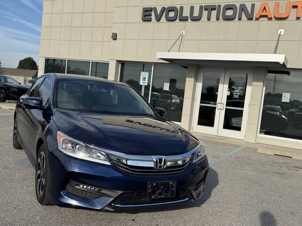 2017 Honda Accord Image 6