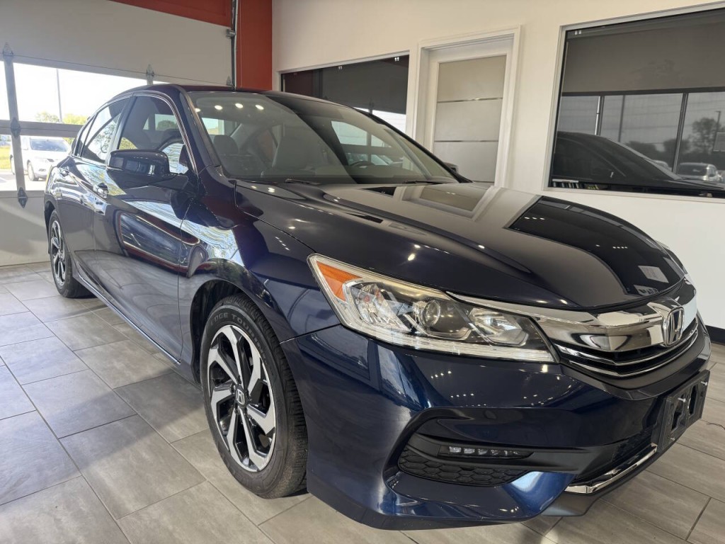 2017 Honda Accord Image 22