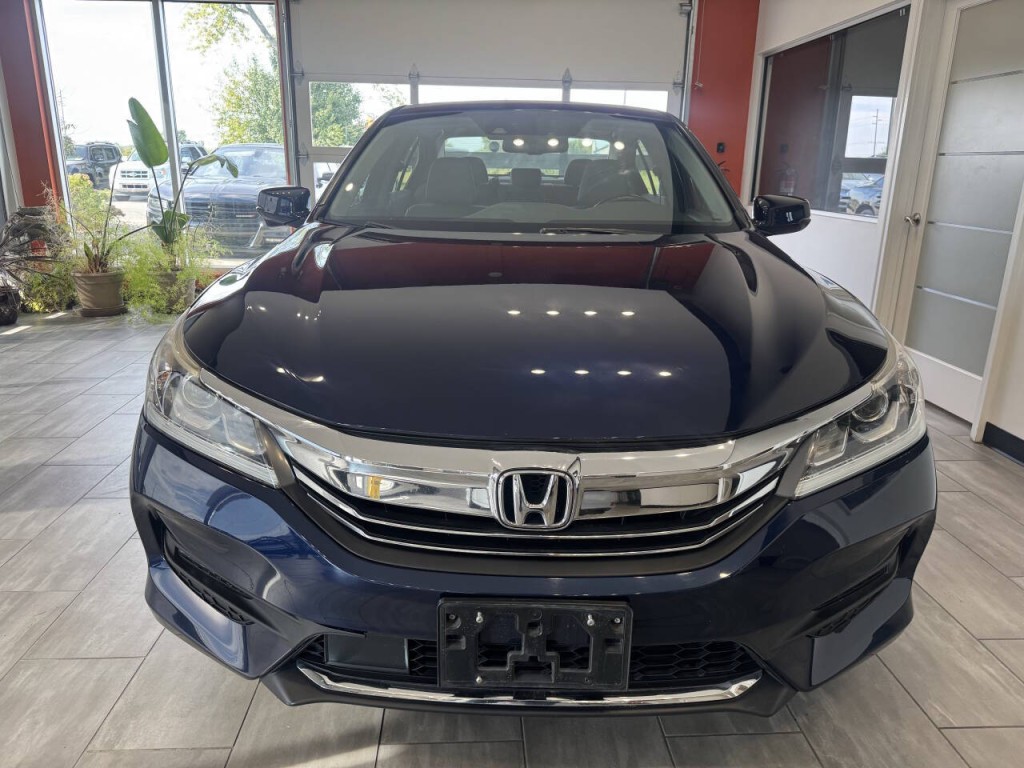 2017 Honda Accord Image 26