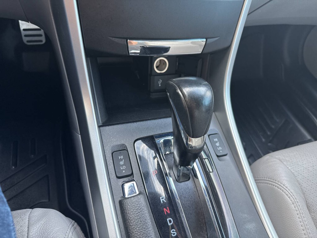 2017 Honda Accord Image 46