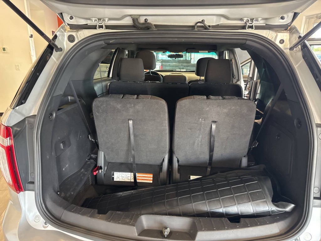 2011 Ford Explorer Image 23