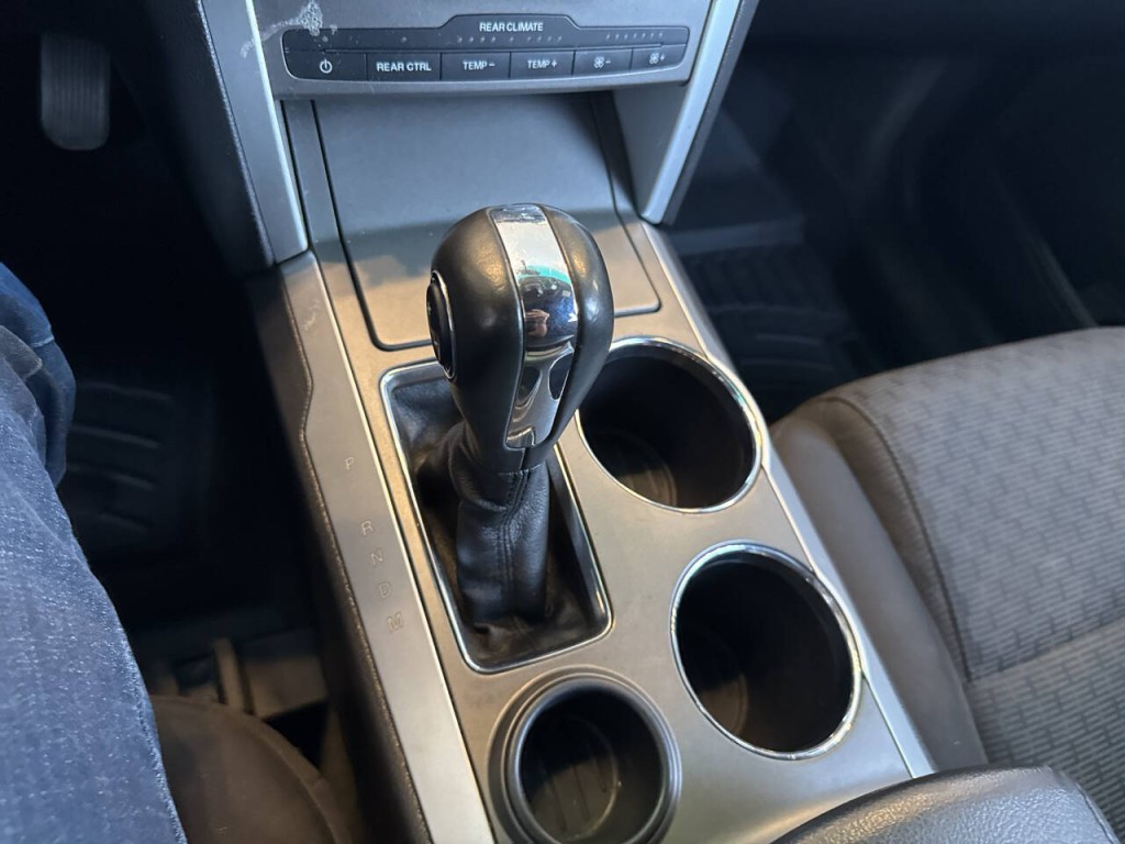 2011 Ford Explorer Image 28