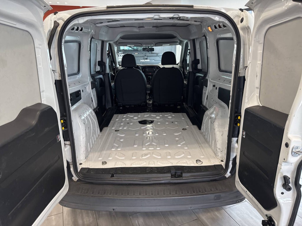 2017 RAM Promaster Image 21