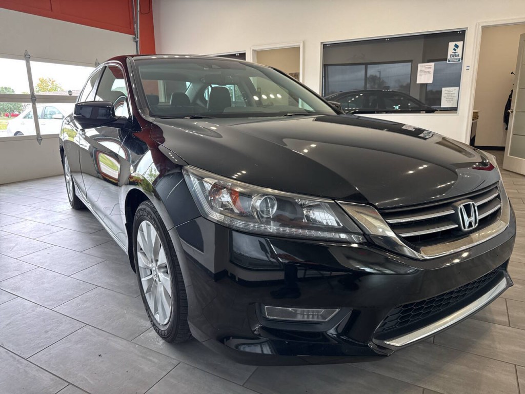 2013 Honda Accord Image 2