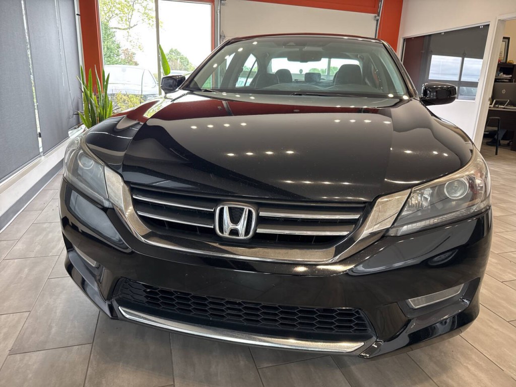 2013 Honda Accord Image 3