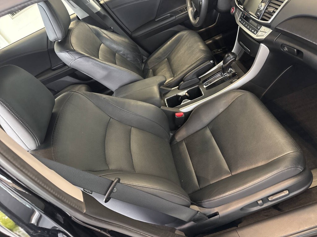 2013 Honda Accord Image 20