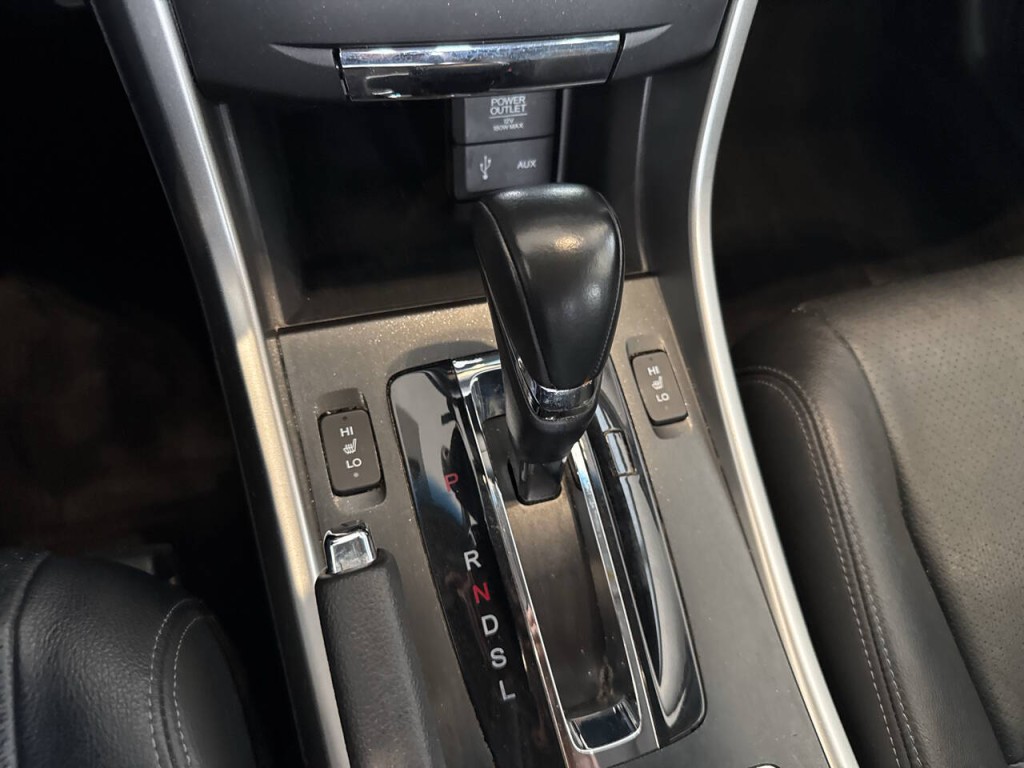 2013 Honda Accord Image 32