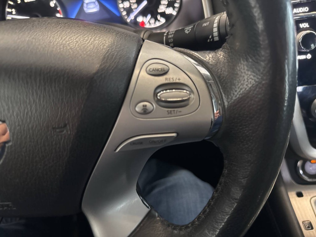 2017 Nissan Murano Image 28