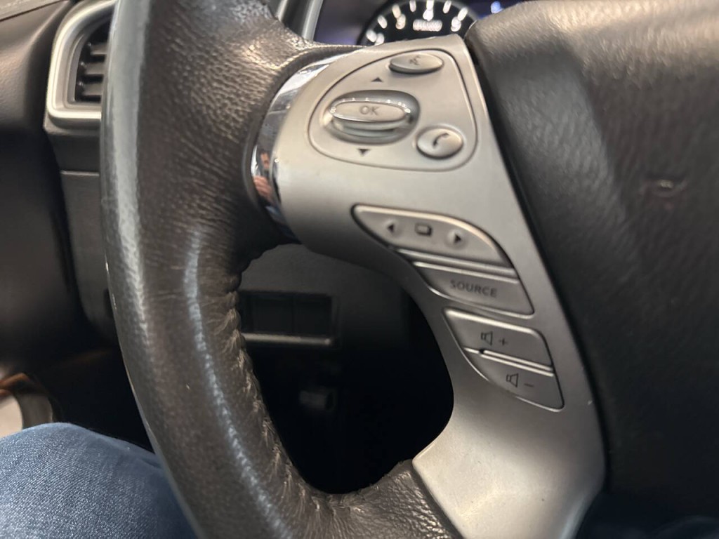 2017 Nissan Murano Image 29