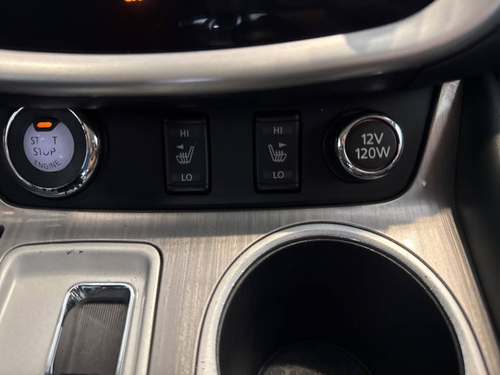 2017 Nissan Murano Image 32