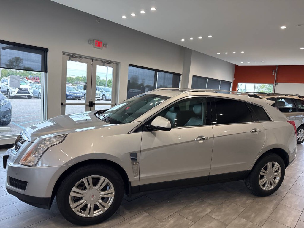 2012 Cadillac SRX Image 10