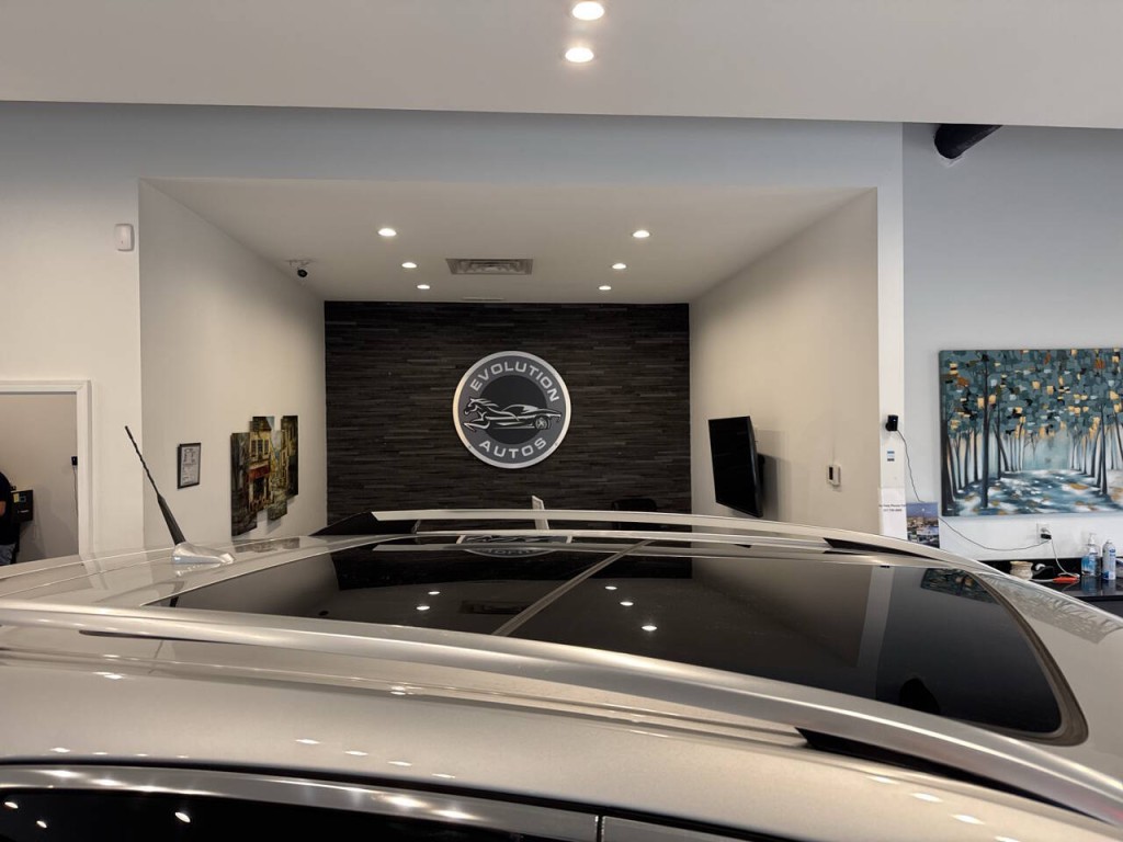 2012 Cadillac SRX Image 16