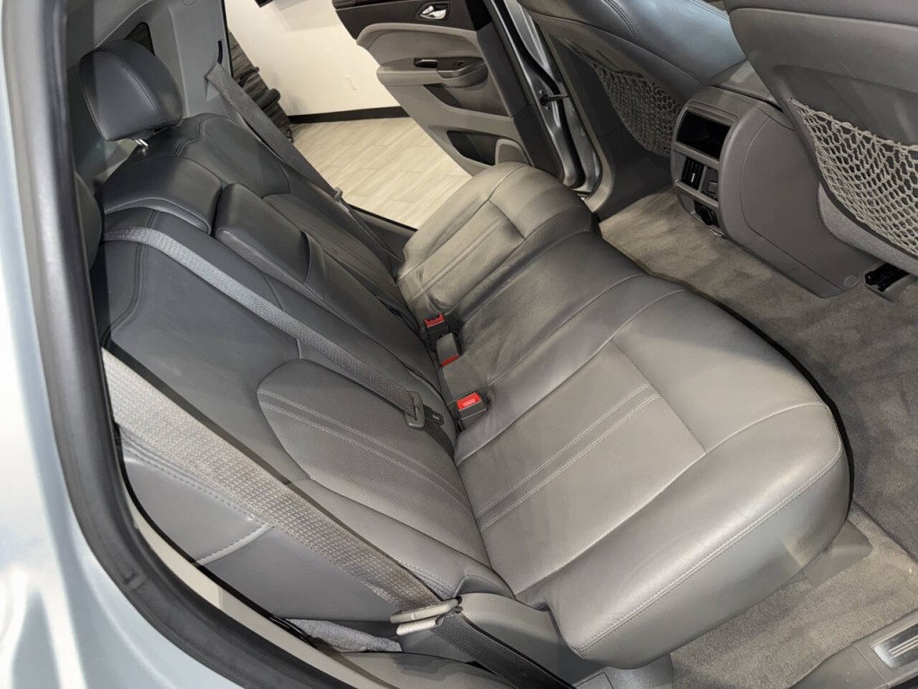 2012 Cadillac SRX Image 30
